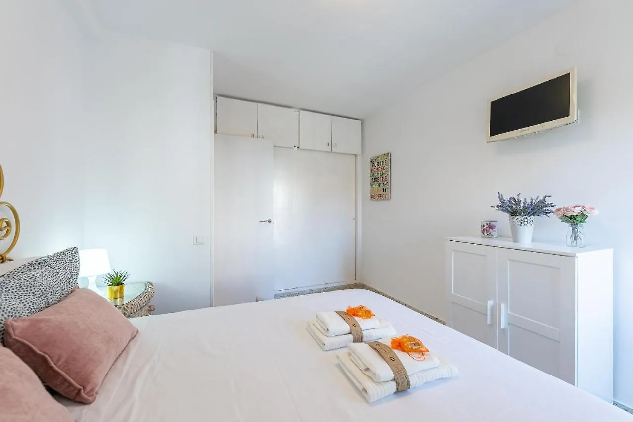 797 Holiday Rentals- Comodo Apartamento Para 4 En Hercules Benalmadena Apartment