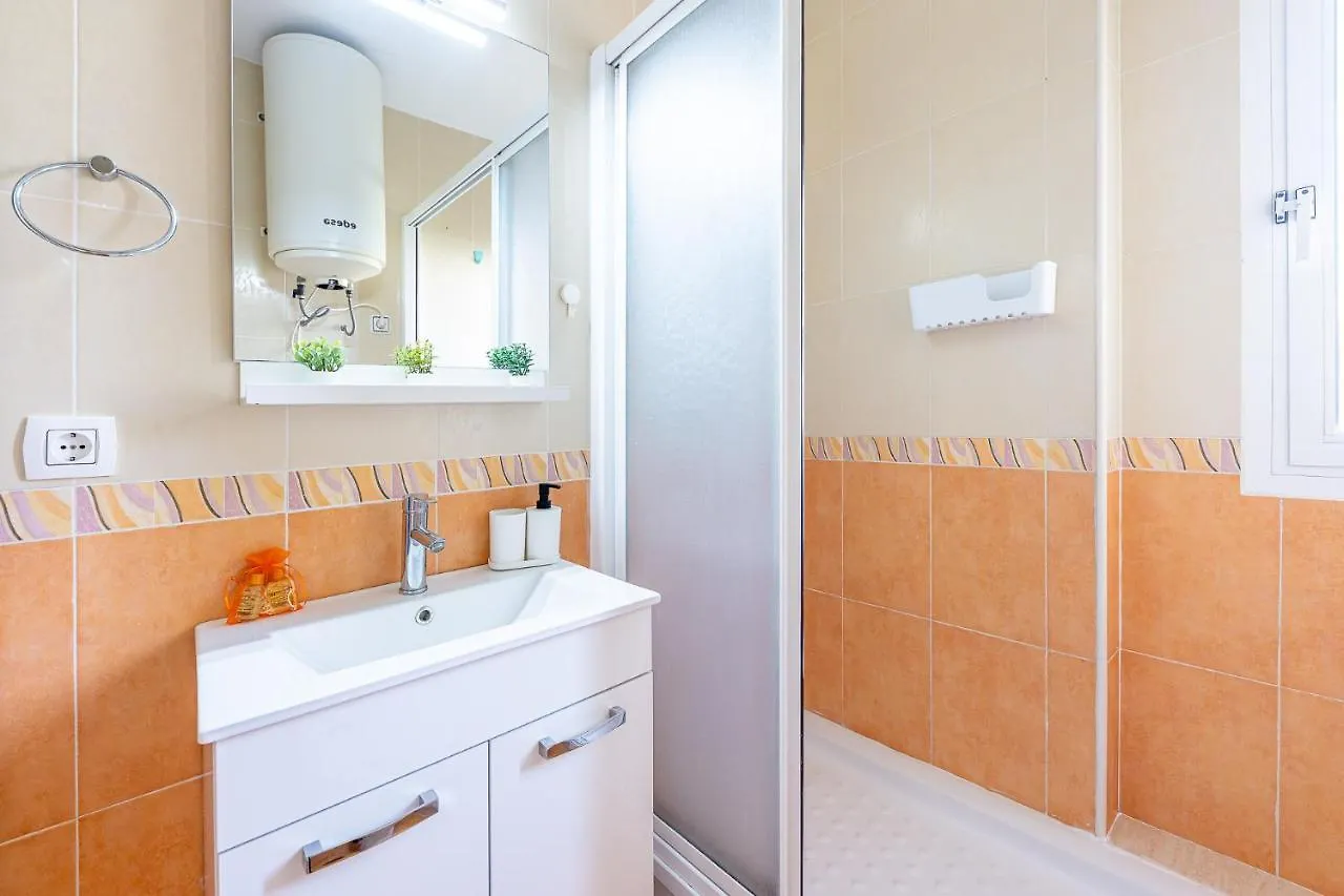 797 Holiday Rentals- Comodo Apartamento Para 4 En Hercules Benalmadena Spain